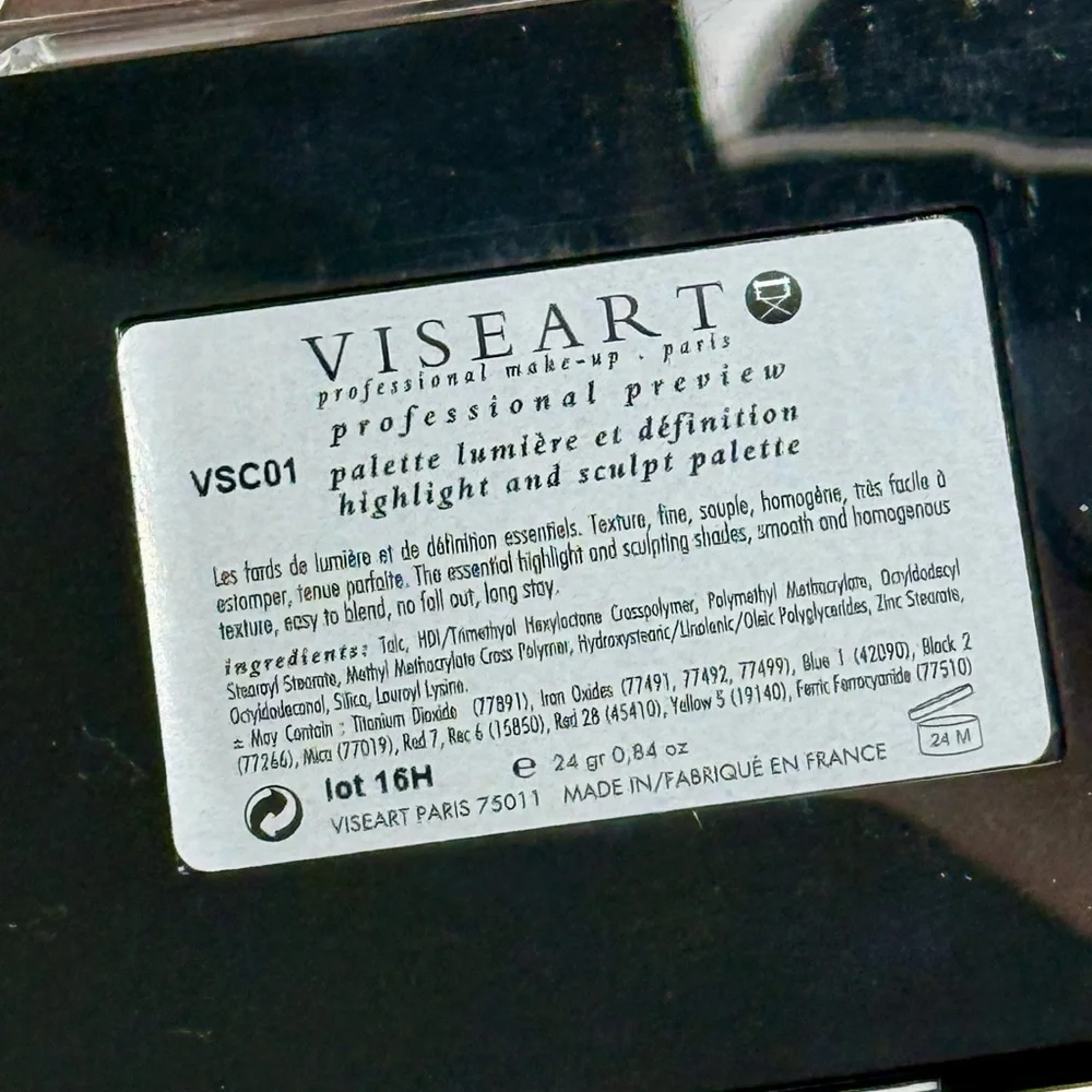 *NIB* Viseart Professional Eyeshadow Palette - Brown and Tan Shades